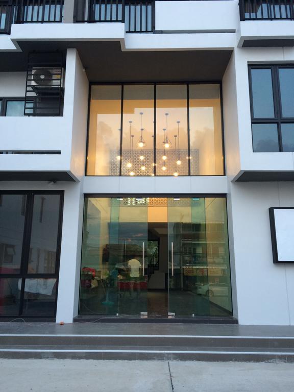 M2 Hotel Phayao Exterior photo